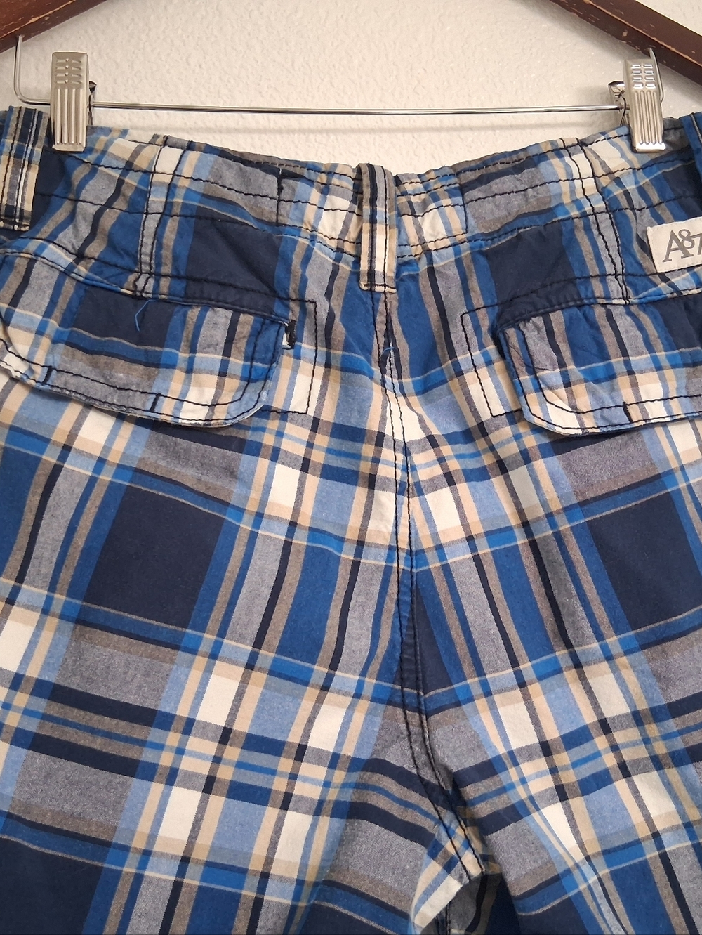 Aeropostale Authentic Men's Cargo Shorts.    Size 32 - Picture 5 of 8